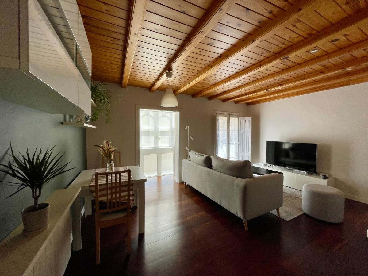 Apartamento Conde De Haro Bagian luar foto