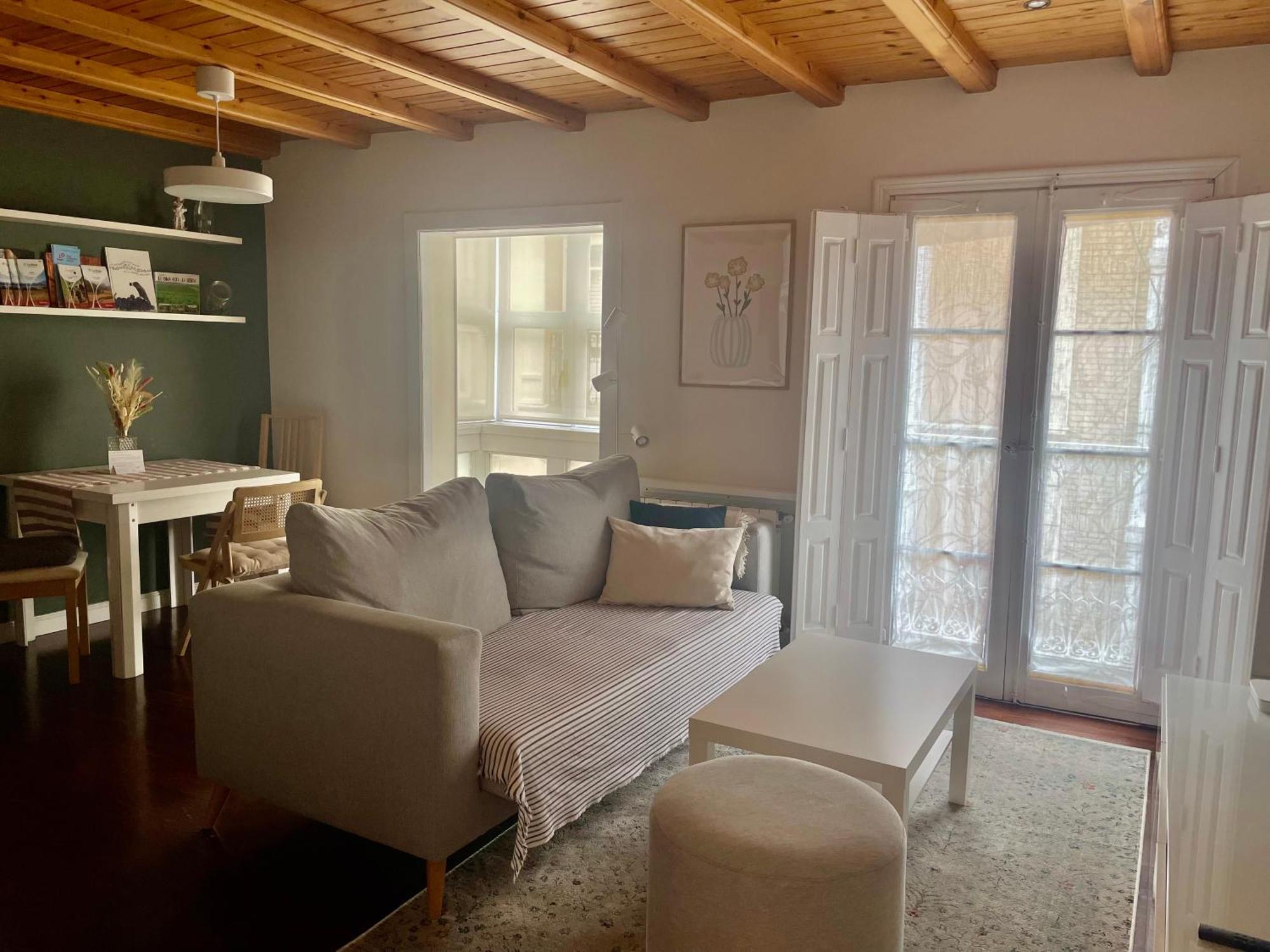 Apartamento Conde De Haro Bagian luar foto